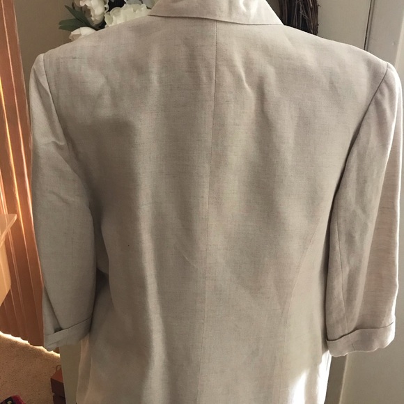 J London 3/4” sleeve Tan Button Down Jacket - Picture 4 of 4